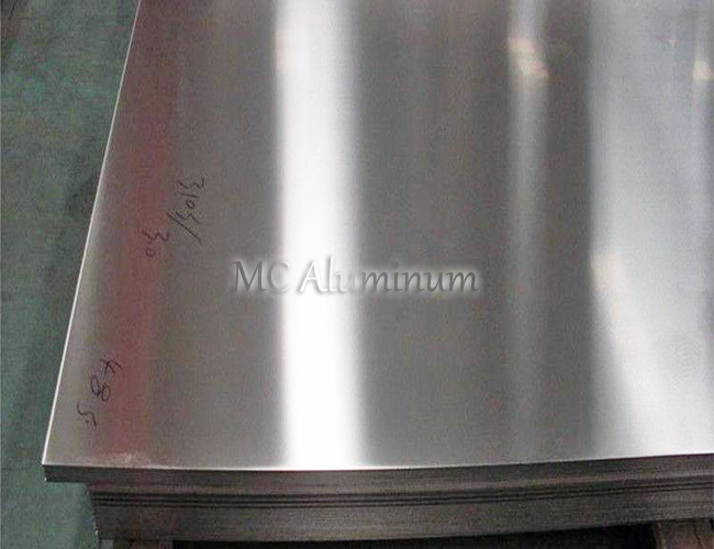 Aluminum plate for fishing boats